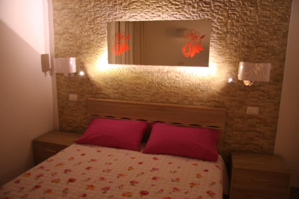 סירקוזה Aretusa Apartments מראה חיצוני תמונה