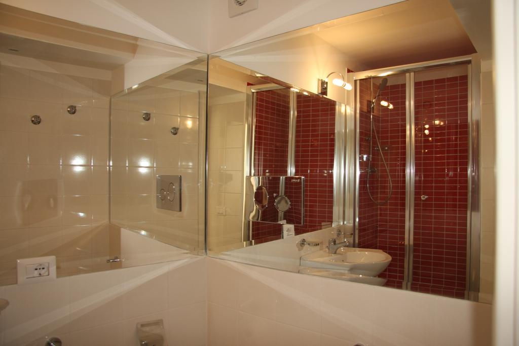 סירקוזה Aretusa Apartments מראה חיצוני תמונה